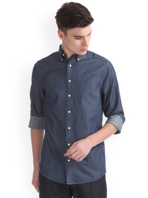 

GANT Men Blue & Blue Regular Fit Faded Casual Shirt