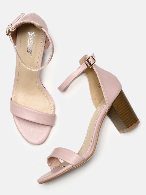 

Roadster Women Pink Solid Sandals