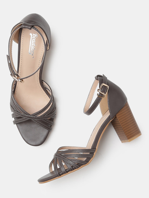 

Roadster Women Taupe Solid Heels