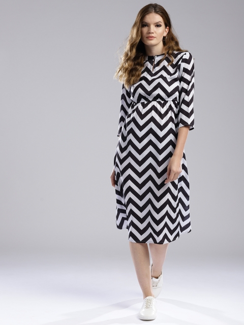 

Hubberholme Women White & Black Printed Empire Dress