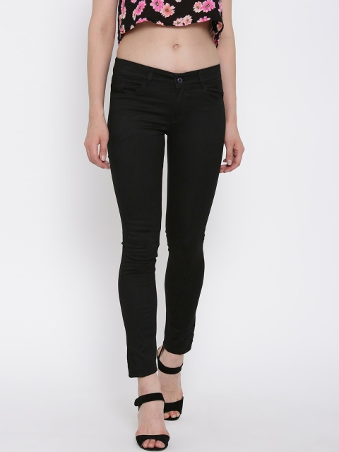 

Devis Women Black Skinny Fit Mid-Rise Clean Look Stretchable Jeans