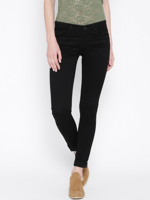 

Devis Women Black Skinny Fit Mid-Rise Clean Look Jeans