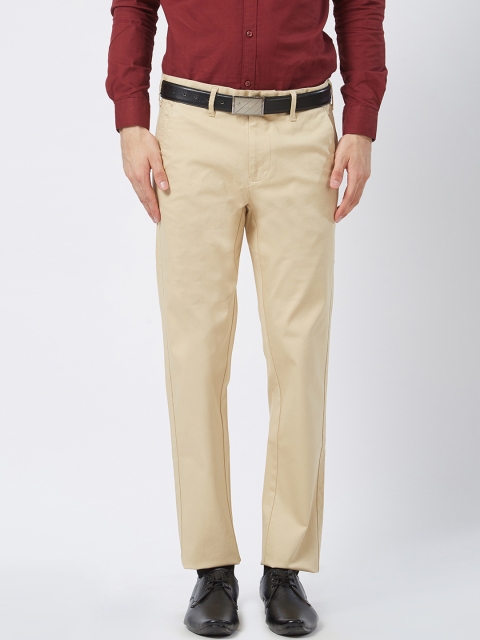 

Killer Men Cream-Coloured Comfort Slim Fit Self Design Regular Trousers