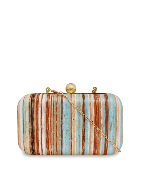 

Berrypeckers Silver-Toned & Gold-Toned Textured Clutch