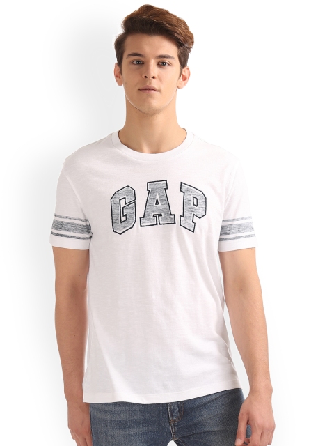 

GAP Men White Printed Round Neck T-shirt