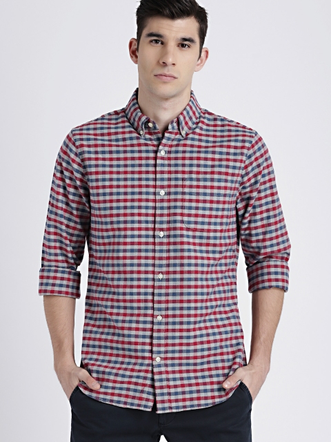 

GAP Men's Red & Blue Pattern Oxford Shirt in Stretch