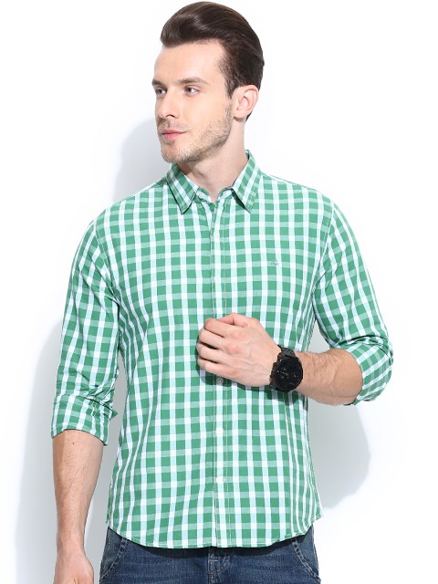 

United Colors of Benetton Men Green & White Checked Casual Shirt