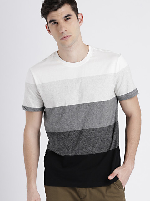 

GAP Men's White & Grey Short Sleeve Colorblock T-Shirt