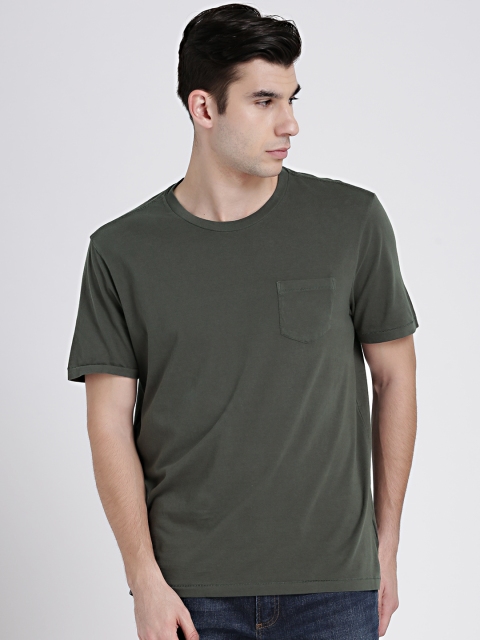 

GAP Men's Charcoal Grey Pocket T-Shirt