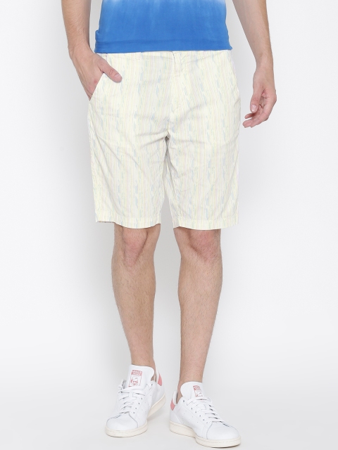 

United Colors of Benetton Men White Printed Slim Fit Shorts