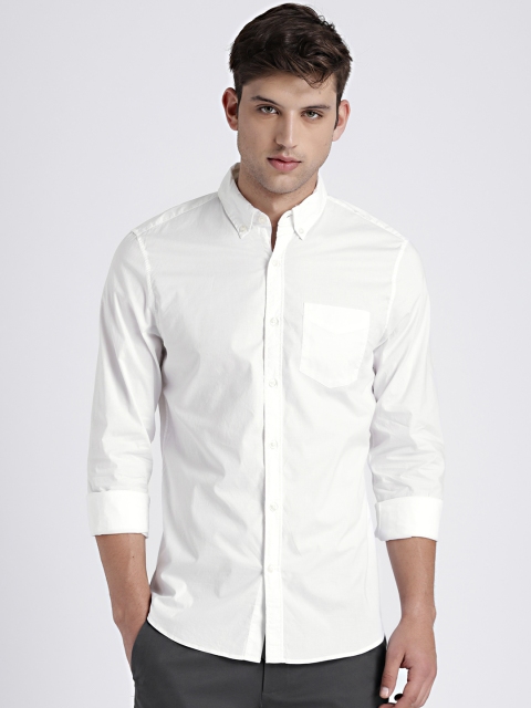 

GAP Men's White True Wash Poplin Shirt with Stretch