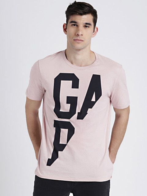 

GAP Men's Peach-Coloured Spliced LOGO Graphic Short Sleeve T-Shirt