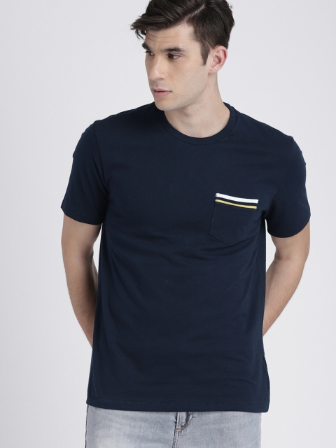 

GAP Men's Navy Blue Pocket T-Shirt