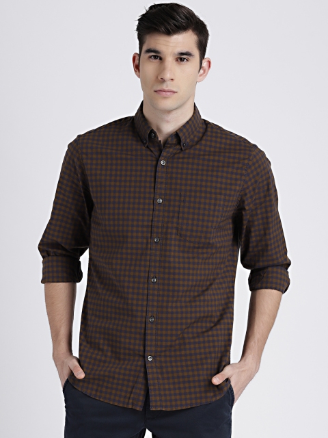 

GAP Men's Brown & Navy Poplin Check Shirt in Stretch