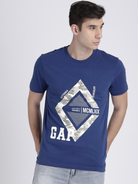

GAP Men's Blue Graphic Short Sleeve Crewneck T-Shirt