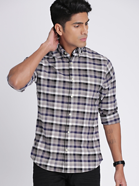 

GAP Men Grey Pattern Oxford Shirt in Stretch