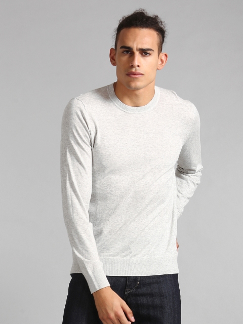 

GAP Men Grey Solid Sweater