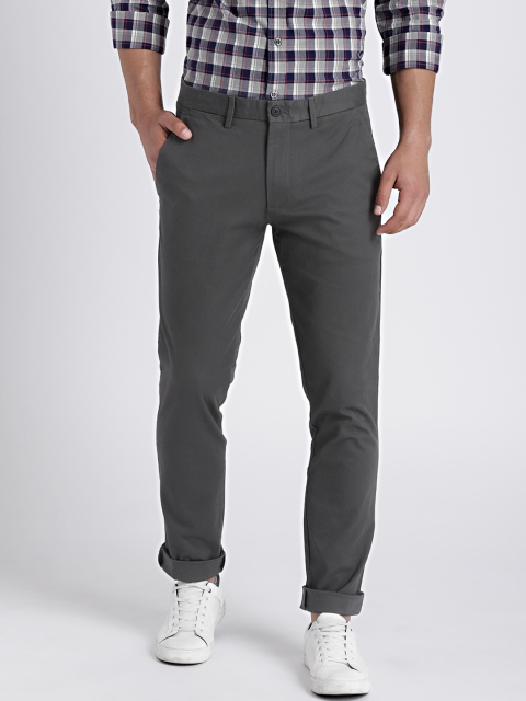 

GAP Men's Grey Khakis in Skinny Fit with GapFlex