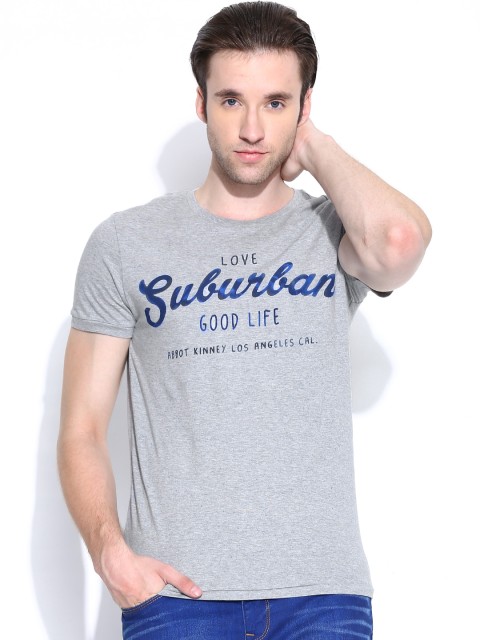

United Colors of Benetton Men Grey Melange Printed T-shirt
