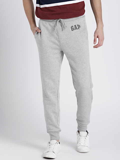 

GAP Men's Grey Logo Fleece Joggers, Grey melange
