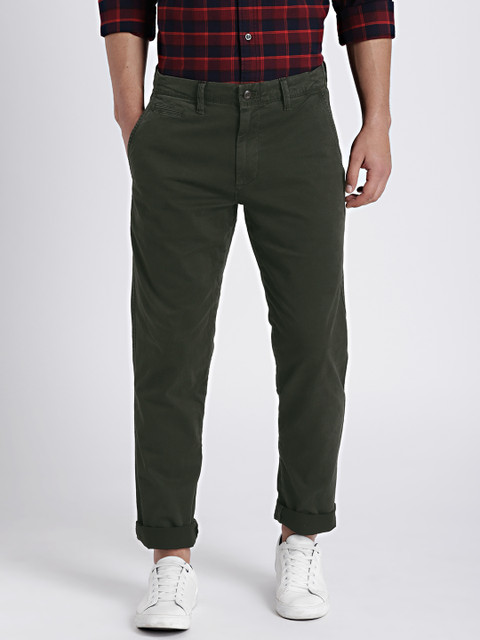 

GAP Men Olive Green Slim Fit Solid Chinos