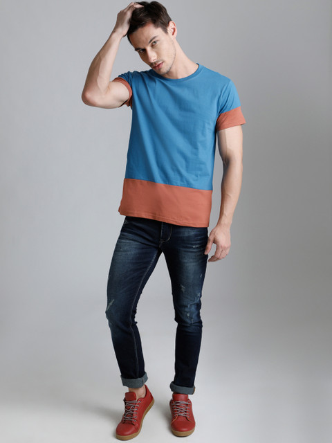 

DILLINGER Men Blue Colourblocked Round Neck T-shirt