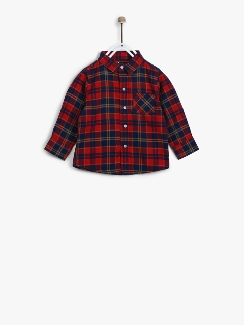 

Gini and Jony Boys Red Regular Fit Solid Casual Shirt