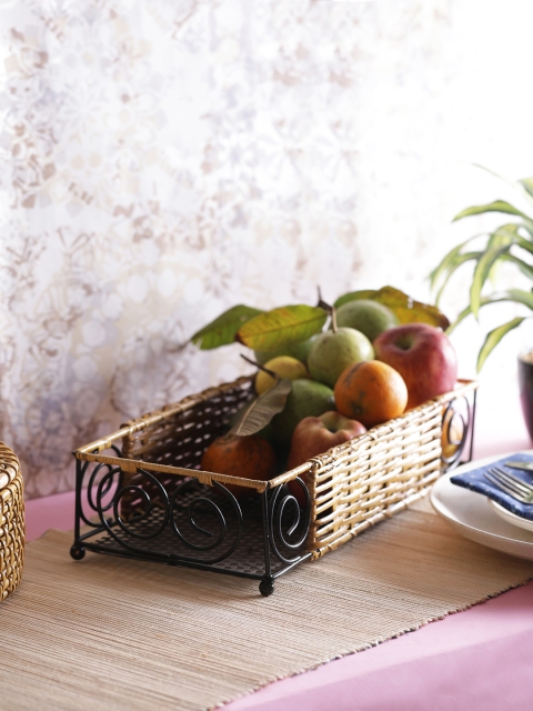 

VarEesha Beige Cane Bamboo Rectangle Fruit/Vegetable Basket