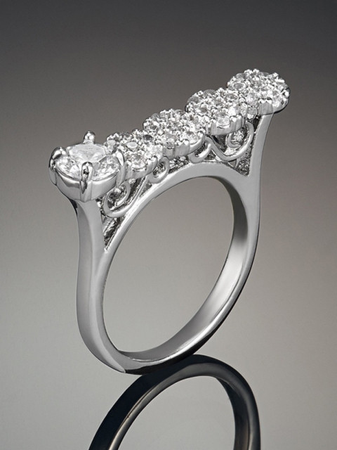 

Shaze Women Silver-Toned Cubic Zirconia Studded Ring