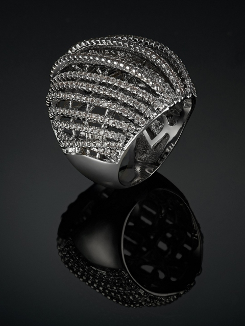 

Shaze Women Silver-Toned Cubic Zirconia Studded Ring