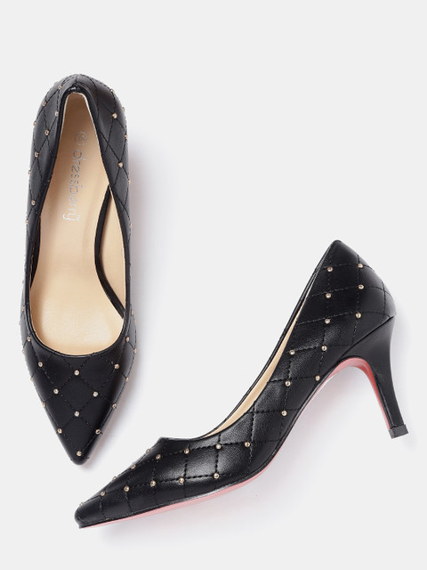 

DressBerry Women Black Embellished Pumps