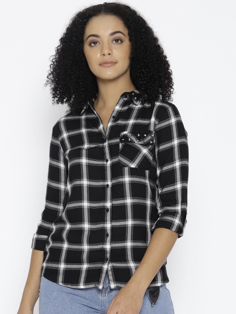 

Lee Cooper Women Black & White Regular Fit Checked Casual Shirt