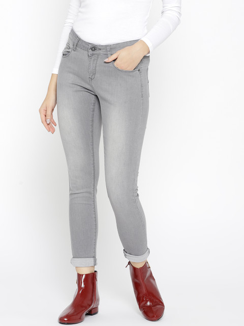 

Lee Cooper Women Grey Skinny Fit Low-Rise Clean Look Stretchable Jeans