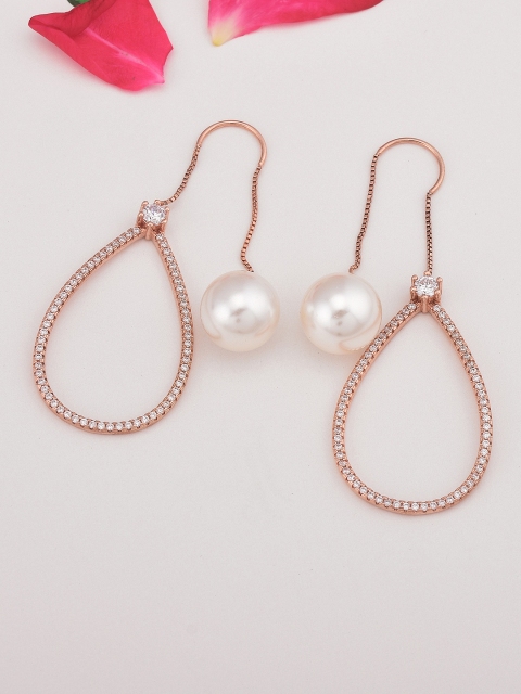 

Tistabene White Rose Gold-Plated Teardrop Shaped Sui Dhaga Earrings