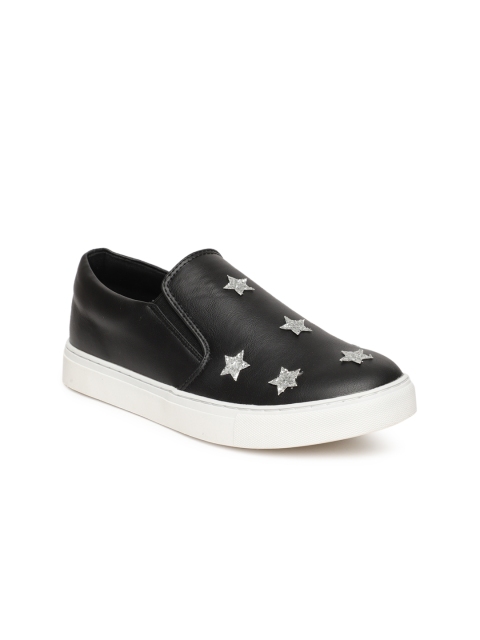

United Colors of Benetton Girls Black Slip-On Leather Sneakers