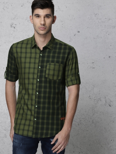 

Ecko Unltd Men Olive Green & Black Slim Fit Checked Casual Shirt