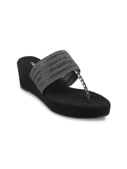 

Metro Women Black Woven Design Sandals