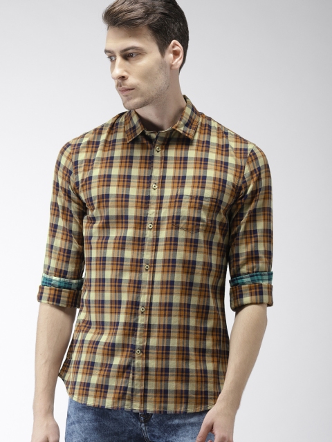 

Celio Men Brown & Navy Blue Slim Fit Checked Casual Shirt
