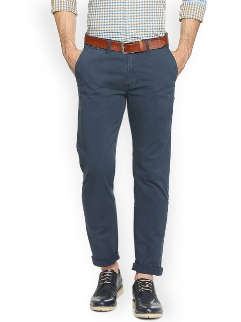 

Solly Jeans Co. Men Blue Slim Fit Solid Chinos