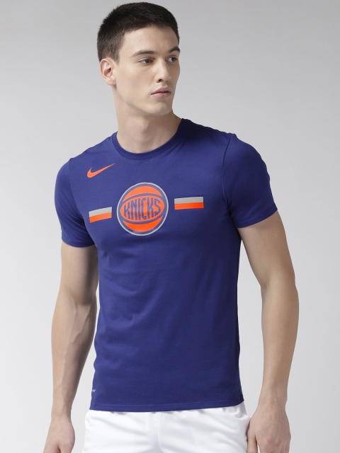 

Nike Men Blue New York Knicks NBA Dry ES Logo Round Neck T-shirt