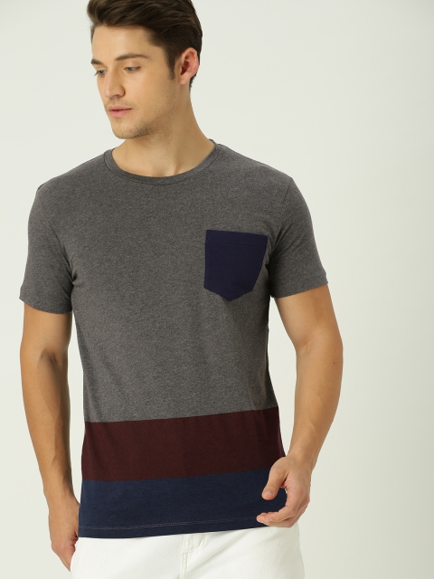 

United Colors of Benetton Men Grey & Maroon Round Collar T-shirt