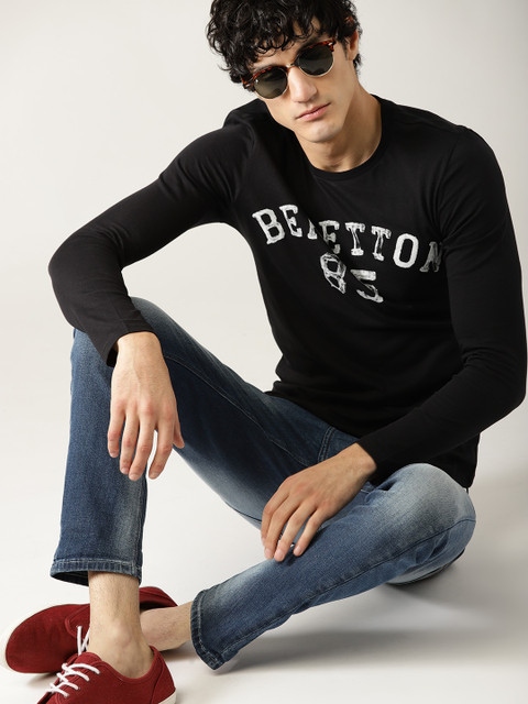 

United Colors of Benetton Men Black Printed Round Neck T-shirt