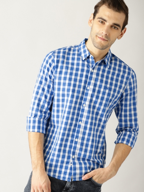 

United Colors of Benetton Men Blue & White Slim Fit Checked Casual Shirt