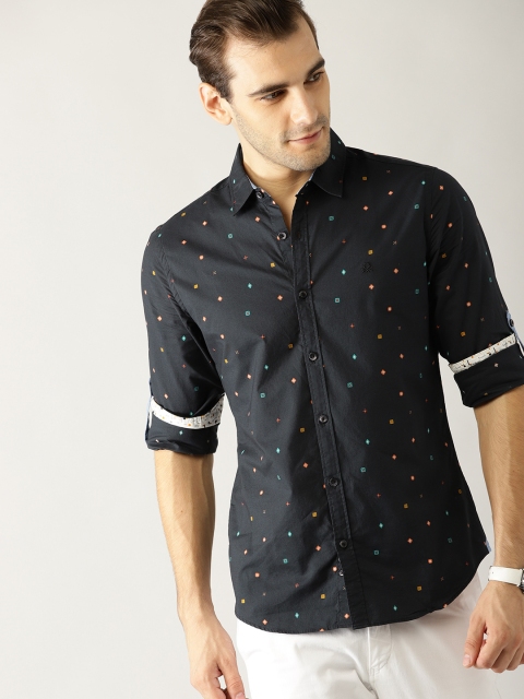 

United Colors of Benetton Men Black Slim Fit Printed Casual Shirt