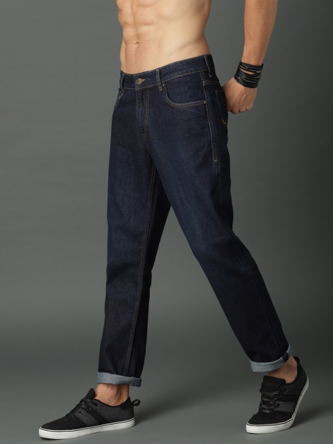 

Roadster Men Blue Slim Fit Mid-Rise Clean Look Jeans