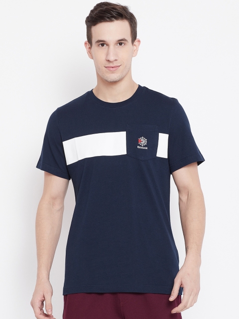 

Reebok Classic Men Navy Blue Solid Round Neck T-shirt