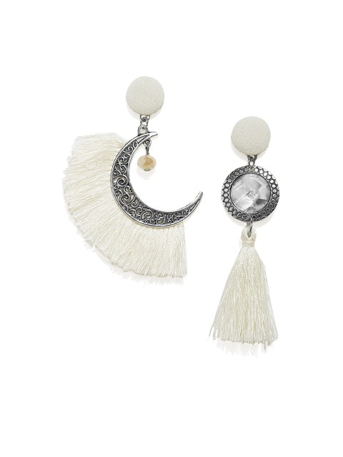

Golden Peacock White Geometric Earrings