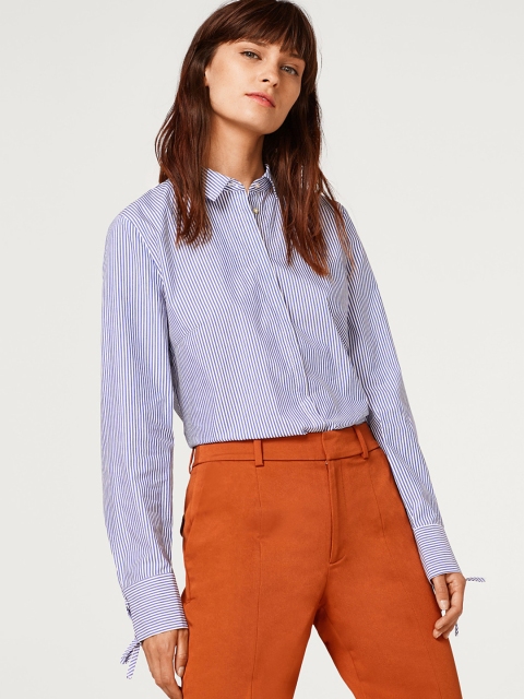 

ESPRIT Women Blue & White Regular Fit Striped Casual Shirt