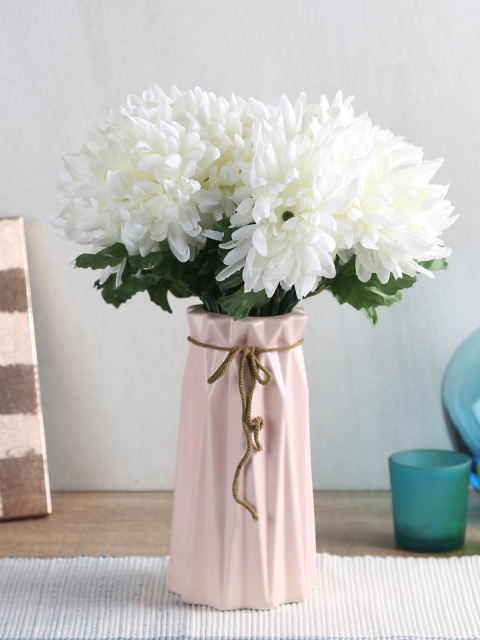 

Fourwalls Set of 2 White Artificial Chrysanthemum Flower Bunches Without Pot