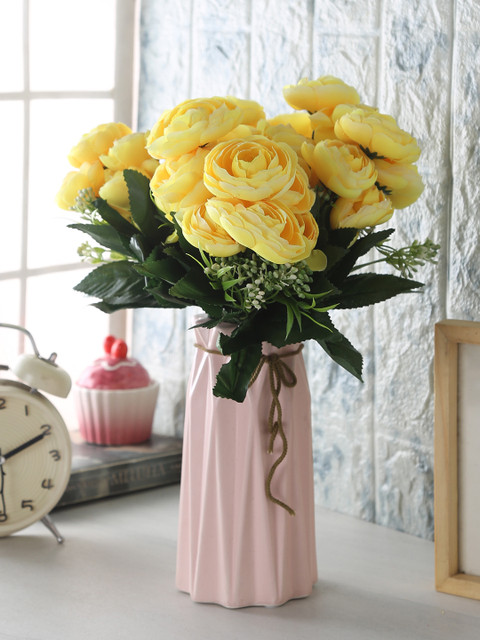 

Fourwalls Set of 6 Yellow Artificial Camelia Flower Bunches without Pot